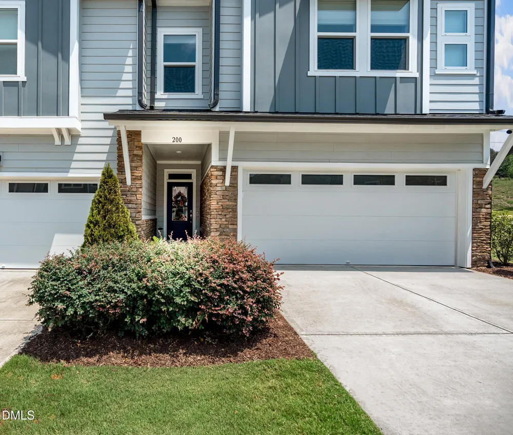 200 Deardom Way Chapel Hill, NC 27516