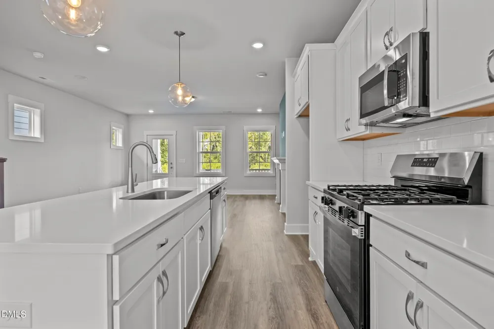 2817 Mar Bonita Street Knightdale, NC 27545