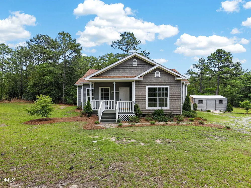 988 Stubby Oaks Road Aberdeen, NC 28315