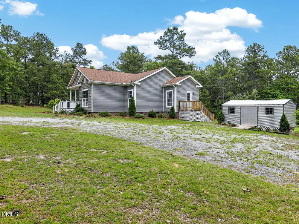 988 Stubby Oaks Road Aberdeen, NC 28315