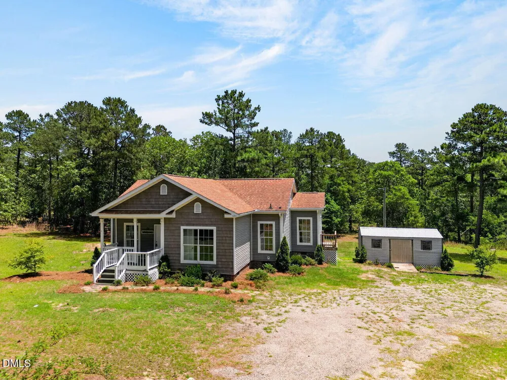 988 Stubby Oaks Road Aberdeen, NC 28315
