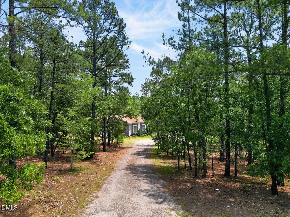 988 Stubby Oaks Road Aberdeen, NC 28315