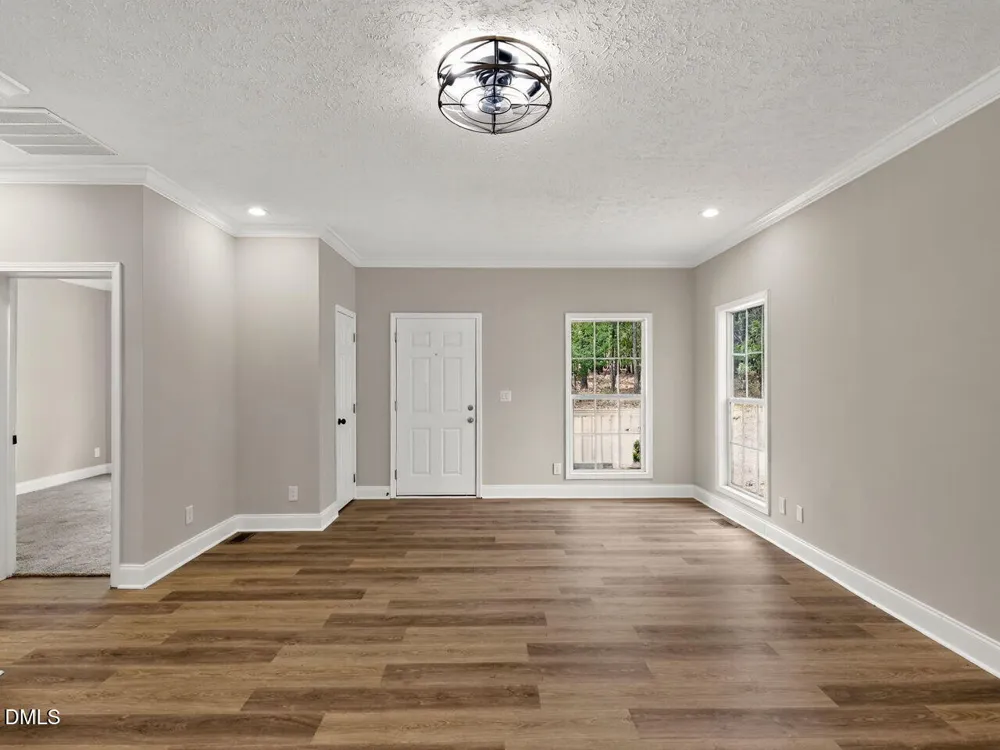 988 Stubby Oaks Road Aberdeen, NC 28315