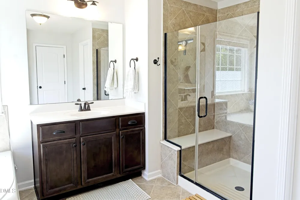 201 King Oak Street Holly Springs, NC 27540
