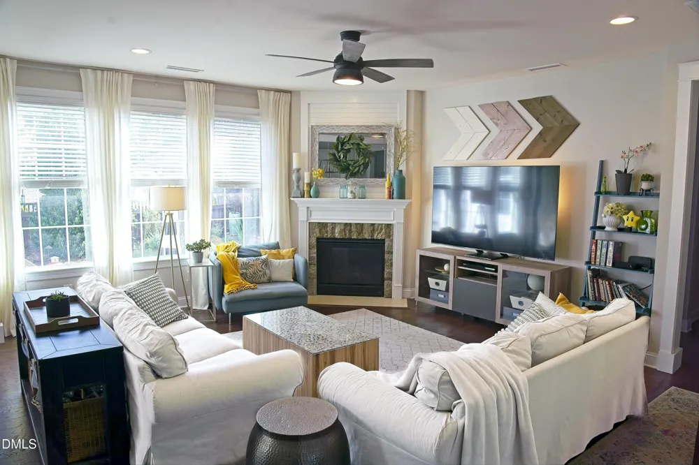 201 King Oak Street Holly Springs, NC 27540
