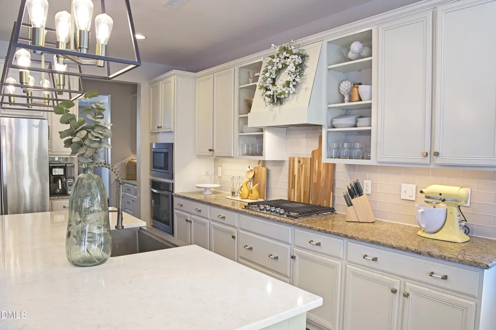 201 King Oak Street Holly Springs, NC 27540