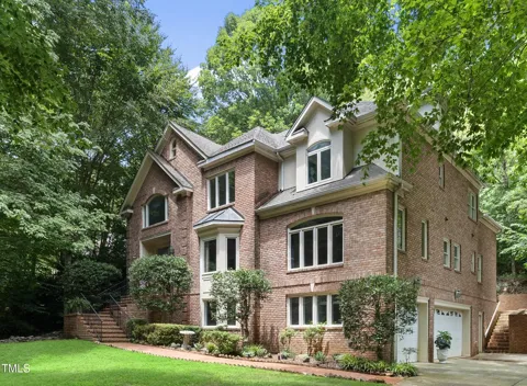 106 Birkhaven Drive