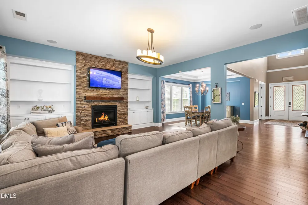360 Fire Opal Lane Holly Springs, NC 27540