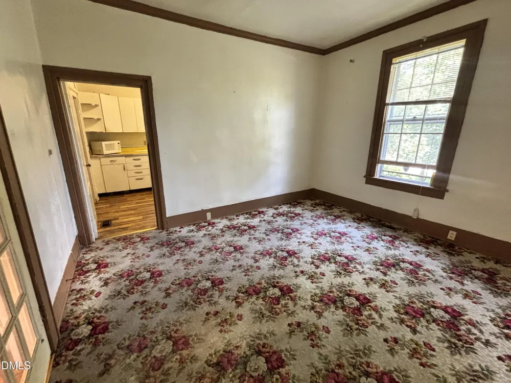 114 College Street Warrenton, NC 27589