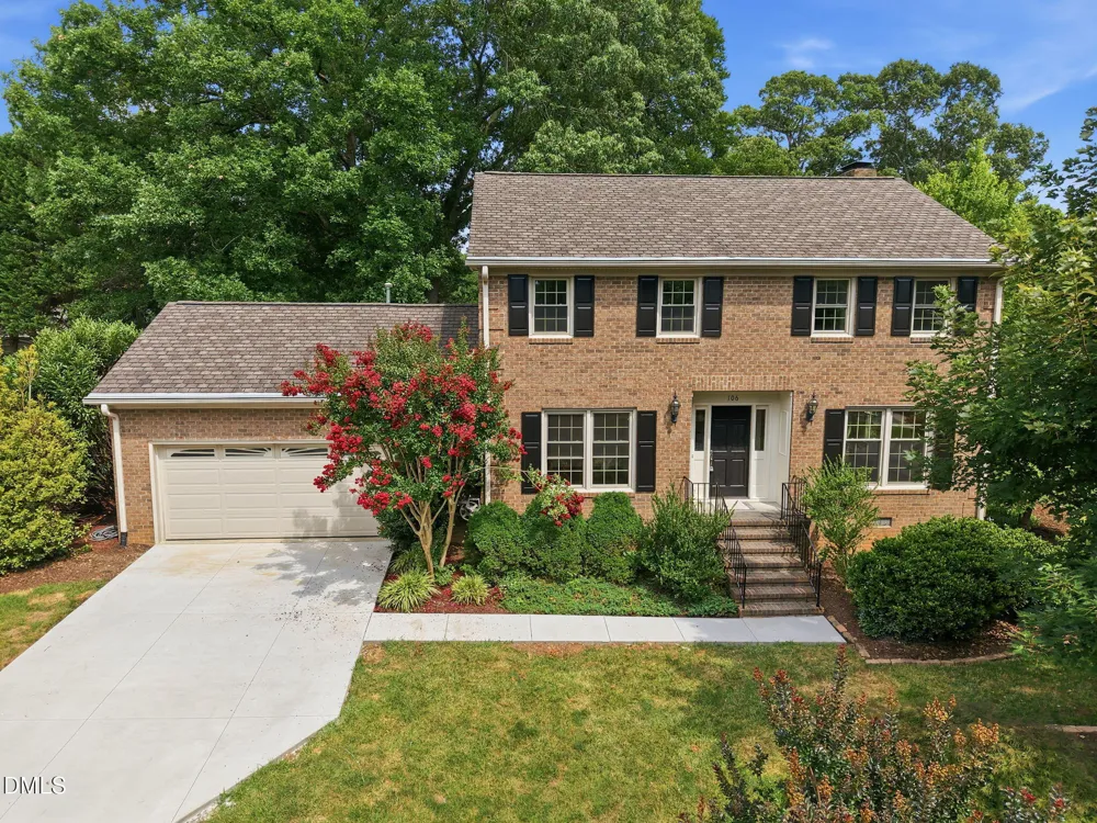 106 Stafford Oak Road Jamestown, NC 27282