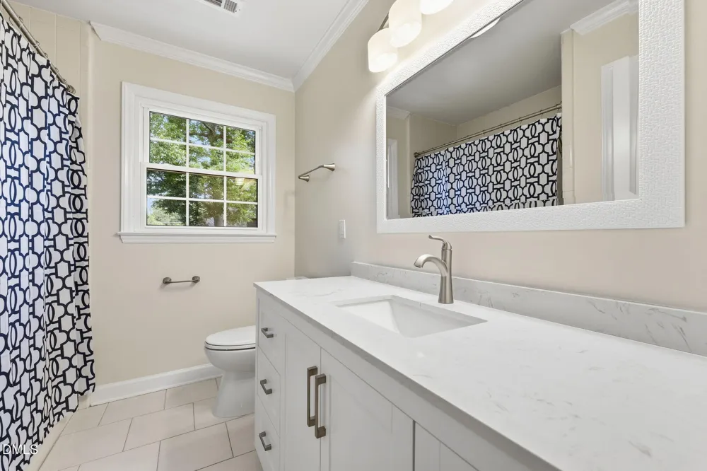 106 Stafford Oak Road Jamestown, NC 27282