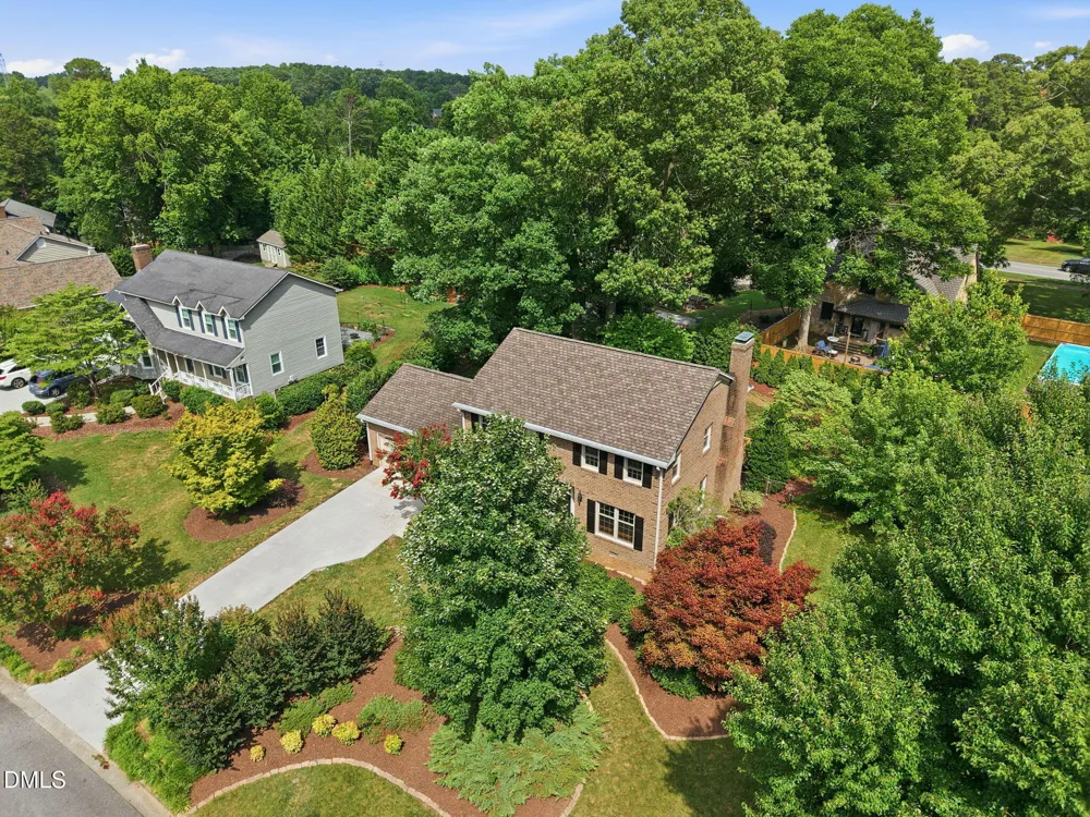 106 Stafford Oak Road Jamestown, NC 27282