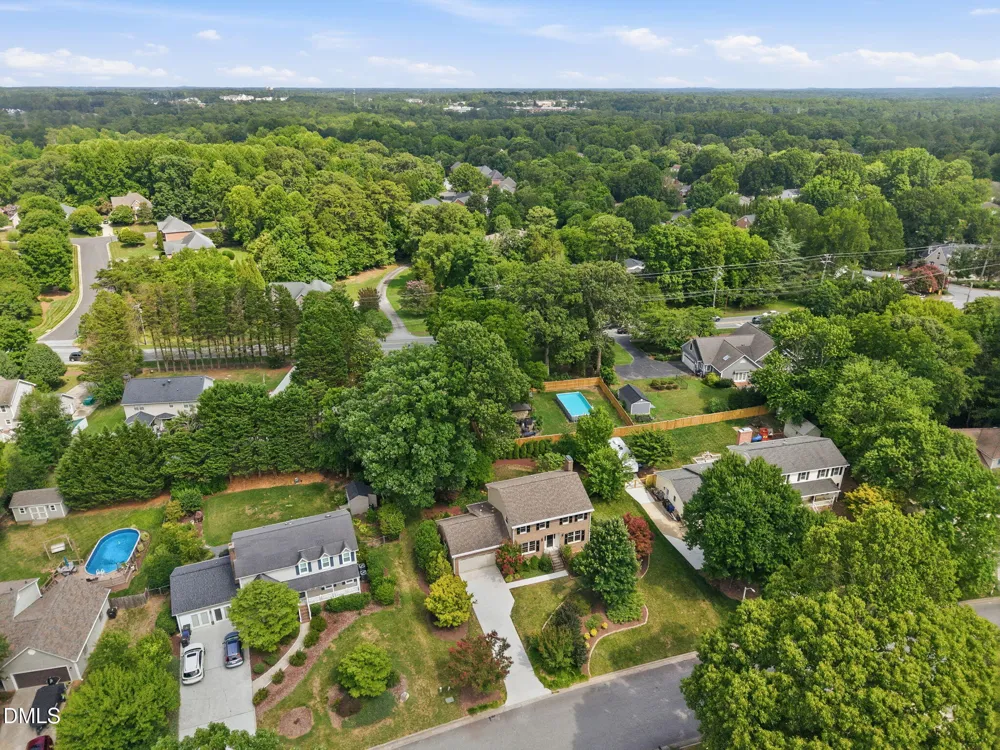 106 Stafford Oak Road Jamestown, NC 27282