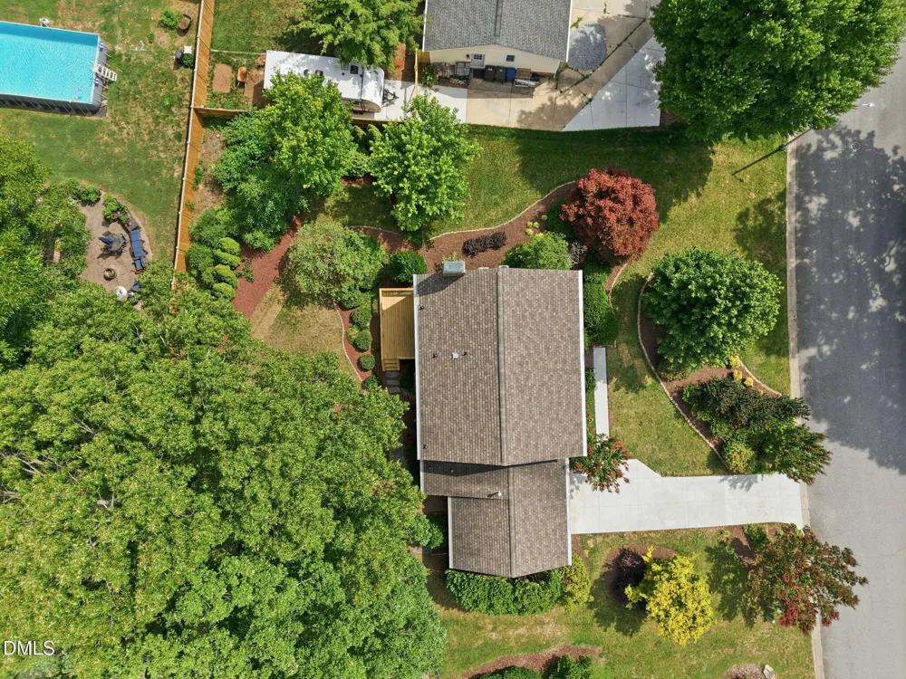 106 Stafford Oak Road Jamestown, NC 27282