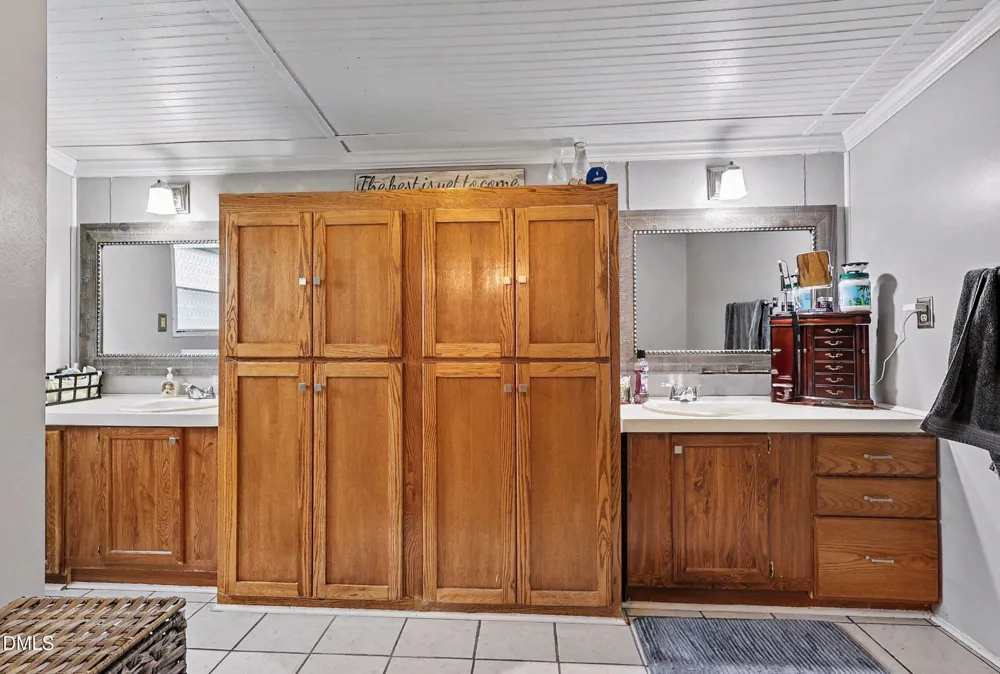 169 Mount Pleasant Road Willow Springs, NC 27592