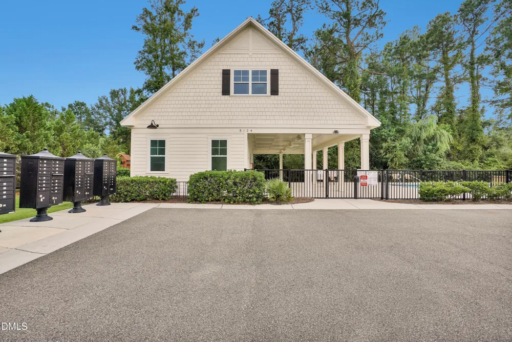 6027 Pine Laurel Drive Wilmington, NC 28409