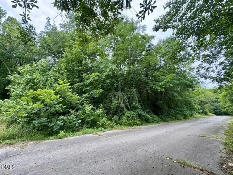 50ft Cleveland Street
