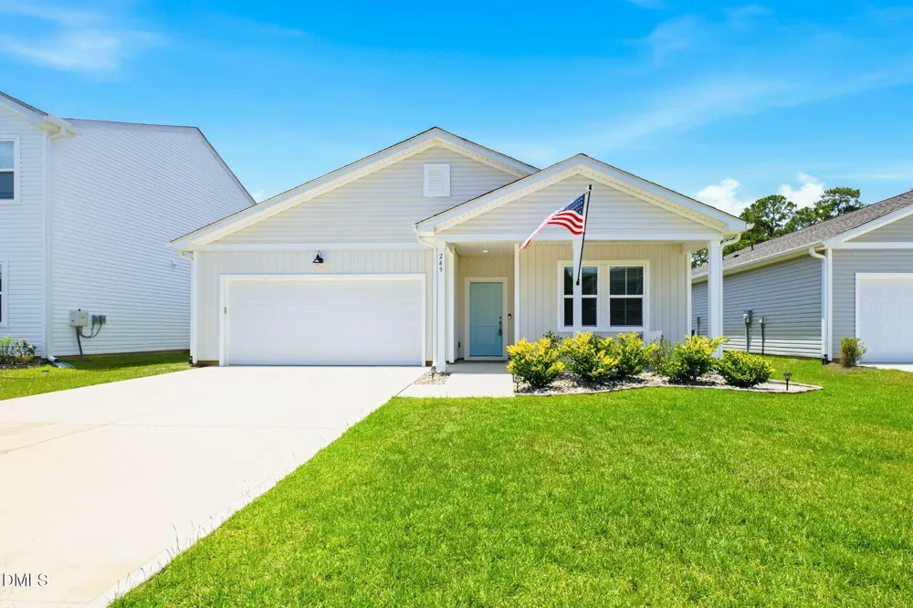 249 Ocean Pointe Boulevard SE Bolivia, NC 28422