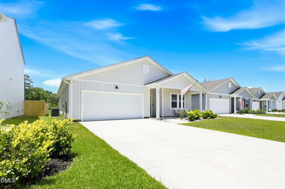 249 Ocean Pointe Boulevard SE Bolivia, NC 28422