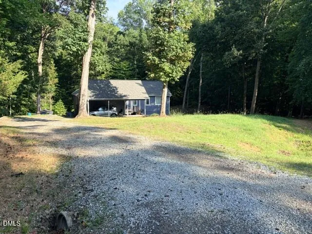 7422 S Fawnbrook Drive Hillsborough, NC 27278