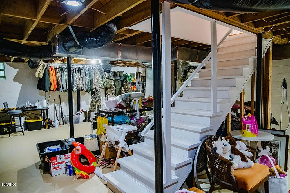 194 Robert Whitfield Road Hurdle Mills, NC 27541