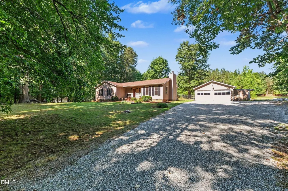 7711 Quail Hollow Drive Hillsborough, NC 27278