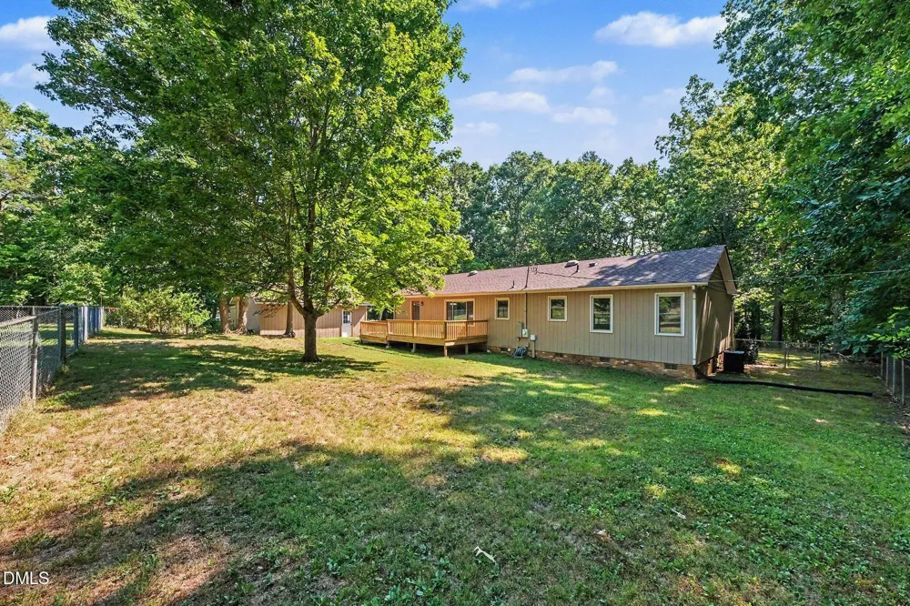 7711 Quail Hollow Drive Hillsborough, NC 27278