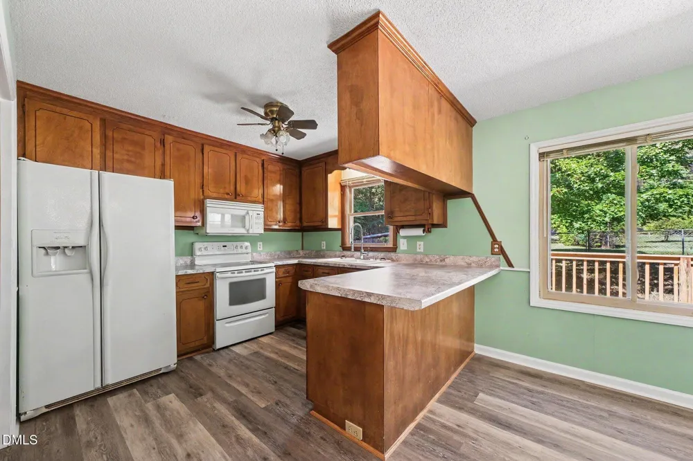 7711 Quail Hollow Drive Hillsborough, NC 27278