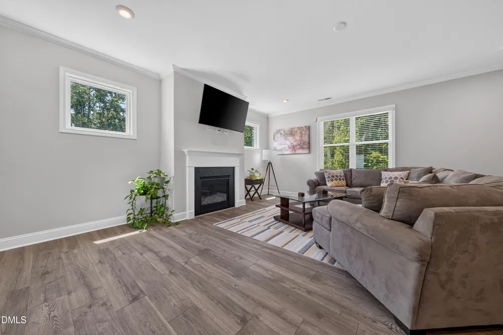 321 Lily Oak Drive Rolesville, NC 27571
