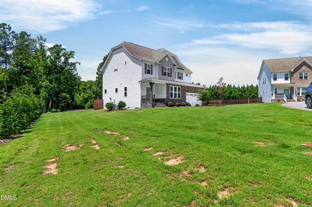 321 Lily Oak Drive Rolesville, NC 27571