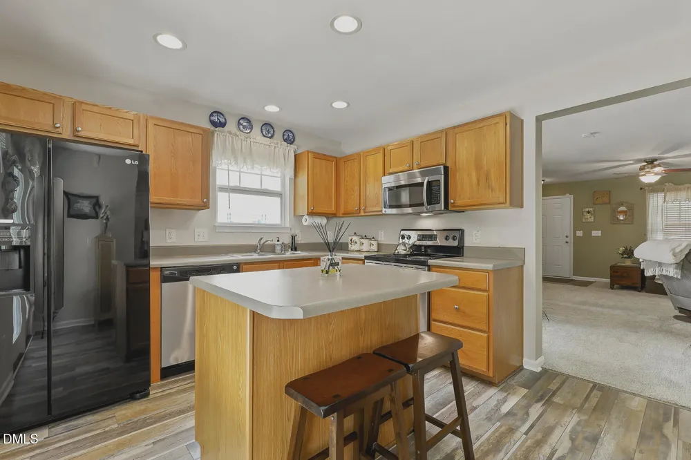 228 Harbor Haven Drive Apex, NC 27502