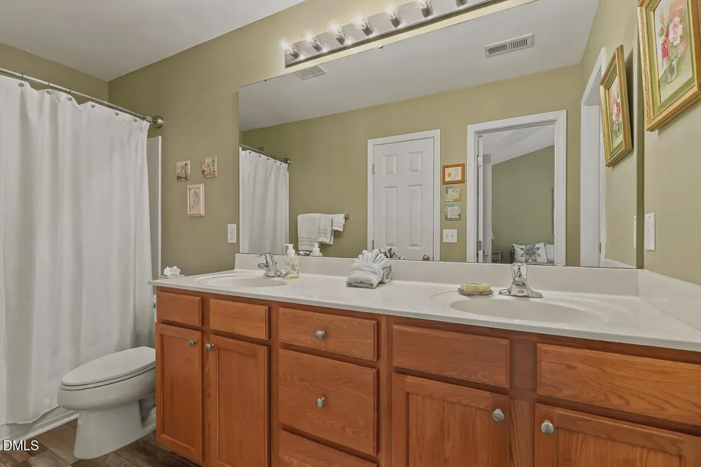 228 Harbor Haven Drive Apex, NC 27502