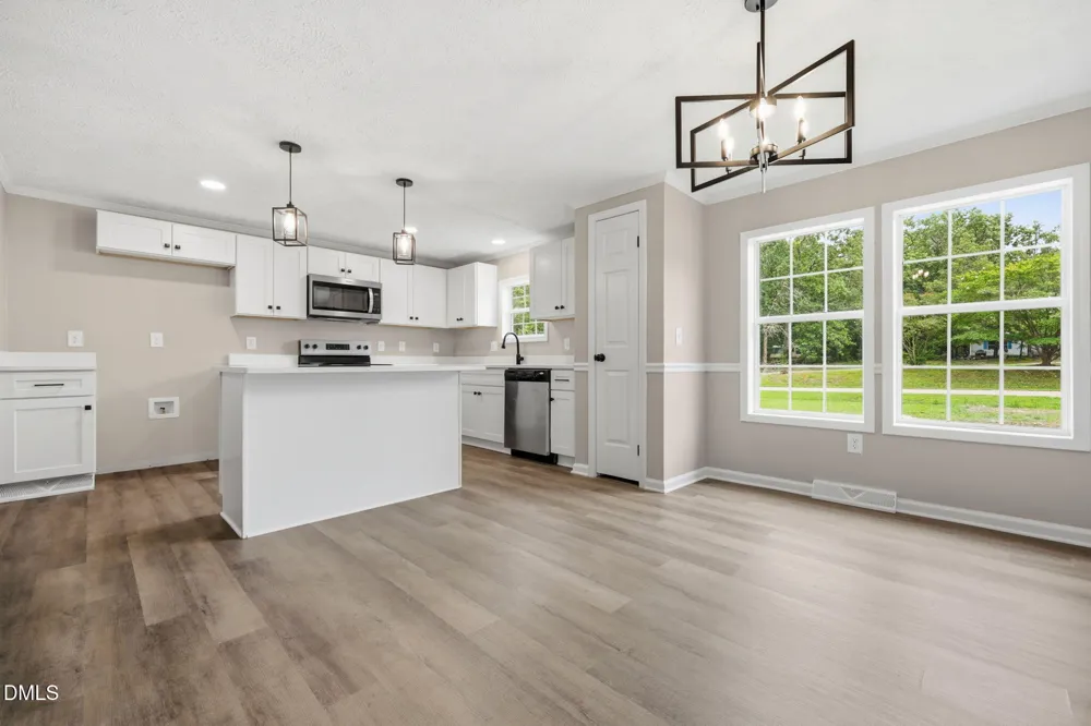 102 Pineview Drive Louisburg, NC 27549