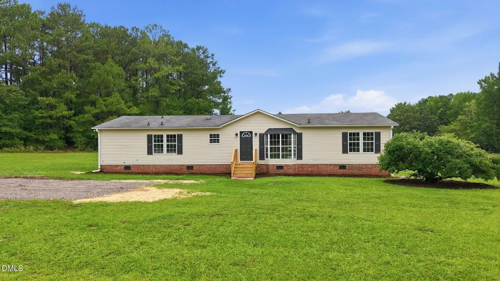 102 Pineview Drive Louisburg, NC 27549