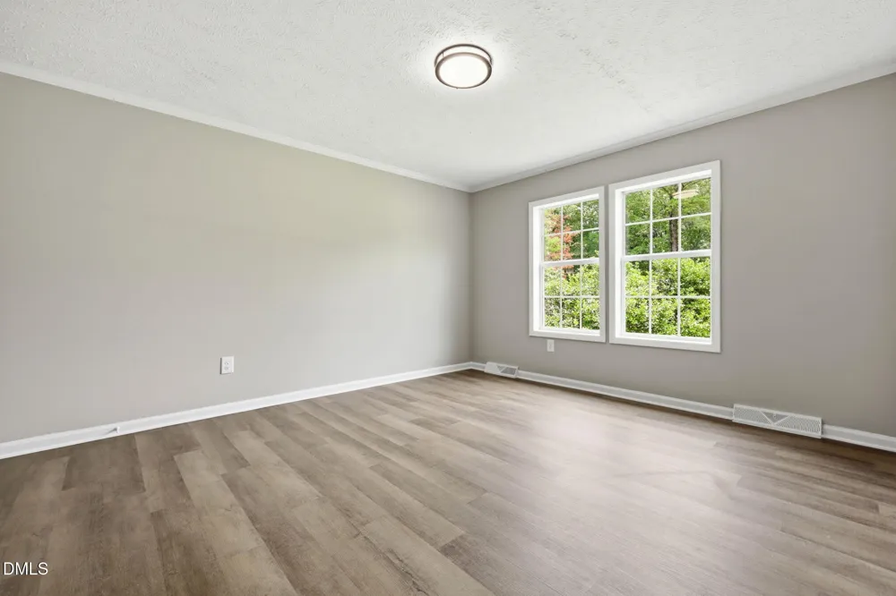 102 Pineview Drive Louisburg, NC 27549