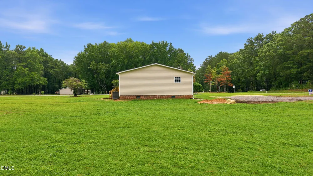 102 Pineview Drive Louisburg, NC 27549