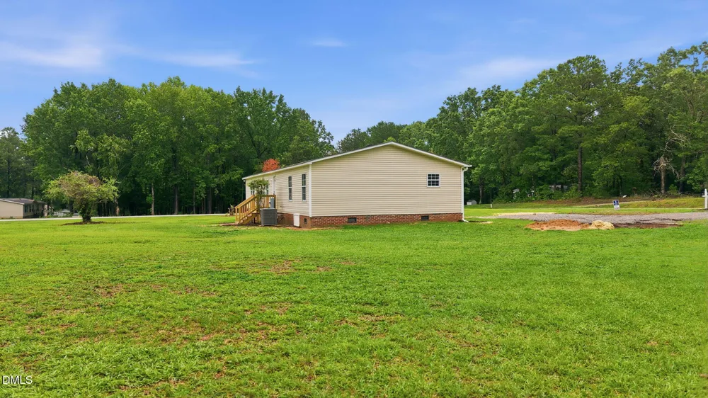 102 Pineview Drive Louisburg, NC 27549