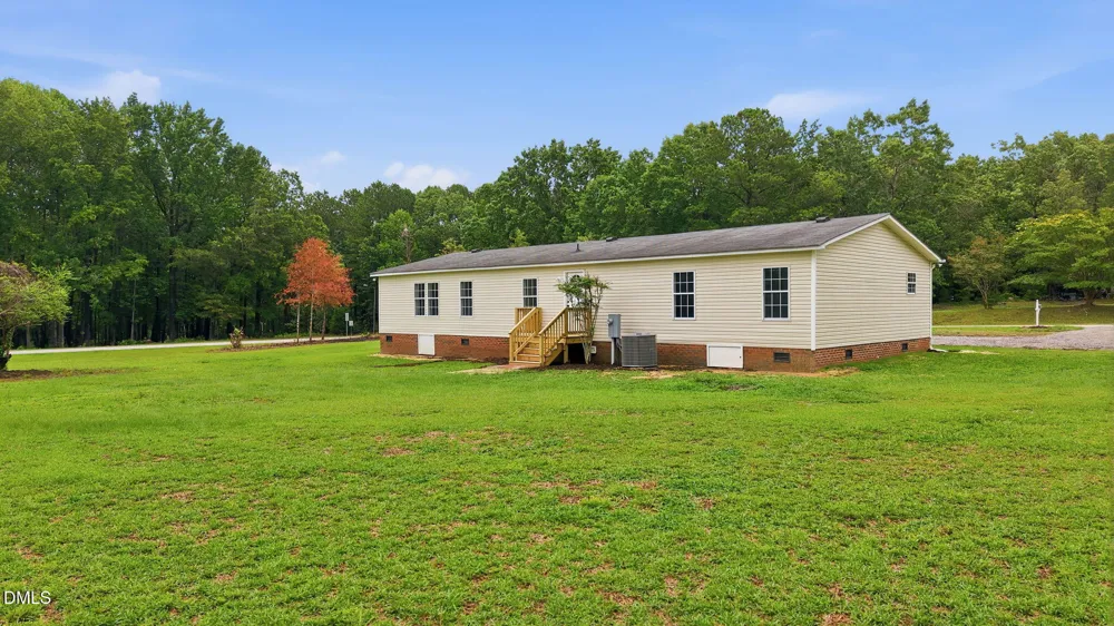 102 Pineview Drive Louisburg, NC 27549