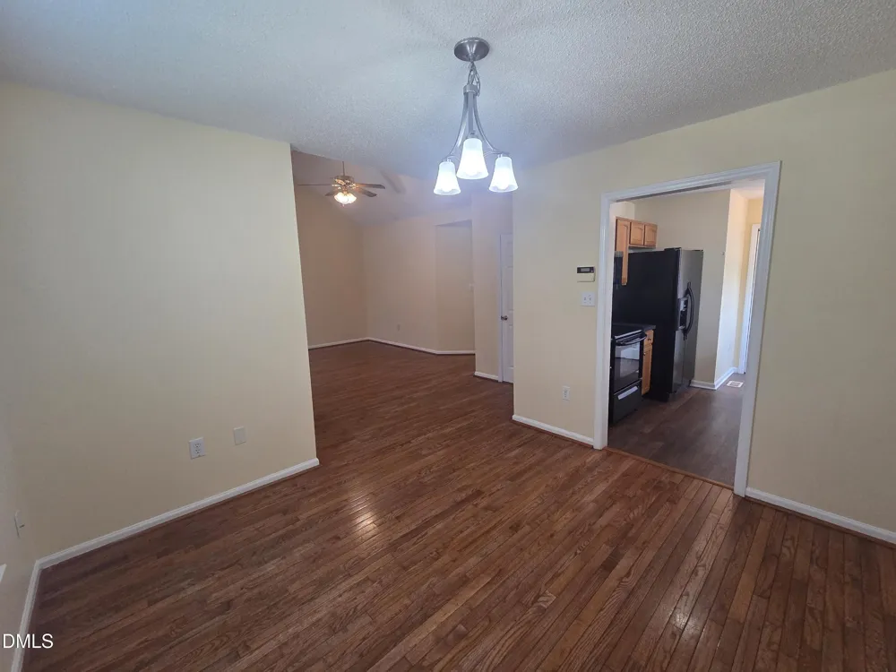 116 Cliffdale Road Holly Springs, NC 27540