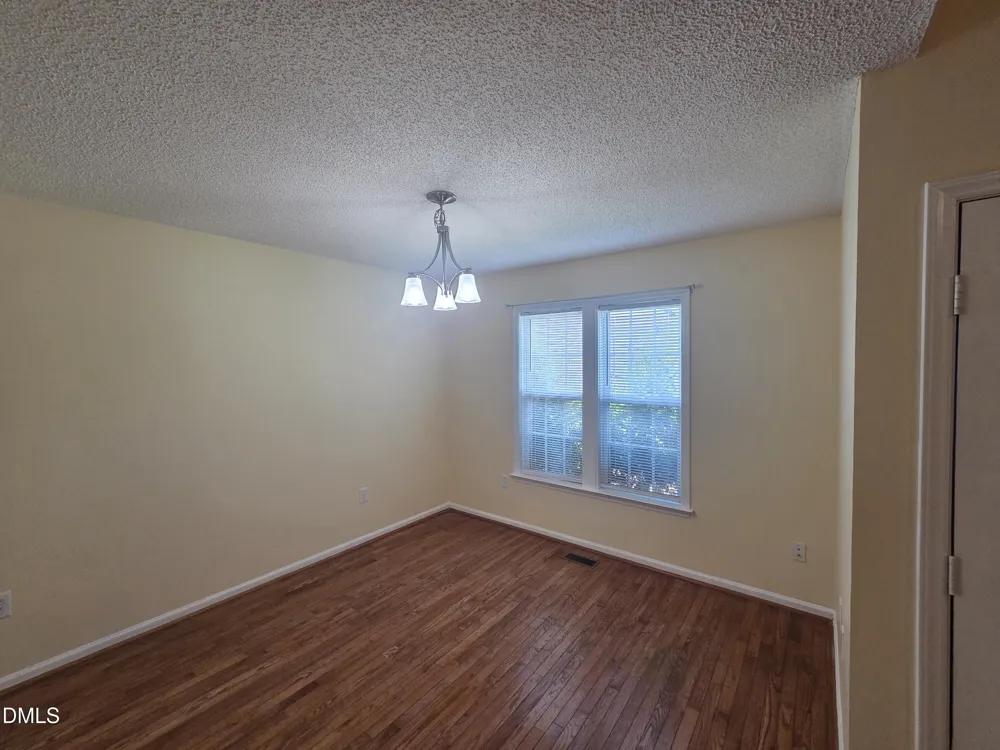 116 Cliffdale Road Holly Springs, NC 27540