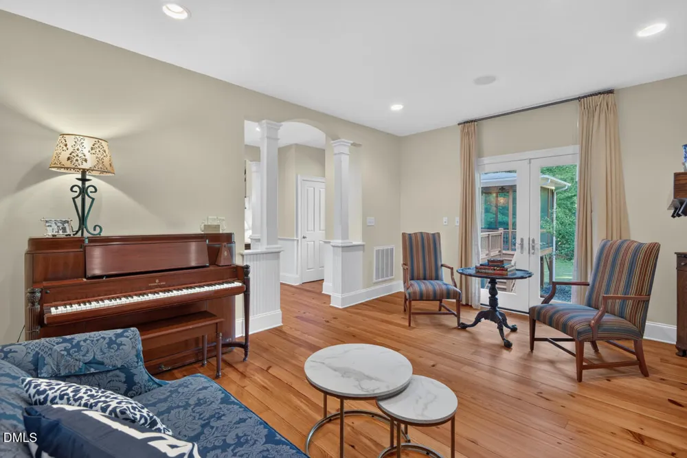 417 Grand Oak Drive Hillsborough, NC 27278