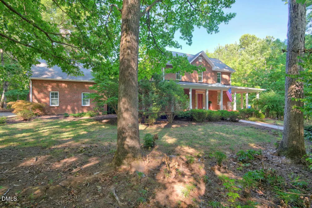 417 Grand Oak Drive Hillsborough, NC 27278