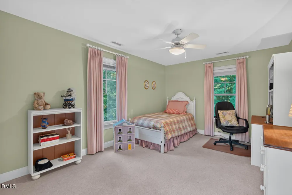 417 Grand Oak Drive Hillsborough, NC 27278