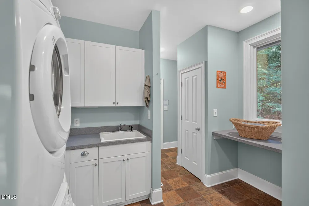 417 Grand Oak Drive Hillsborough, NC 27278