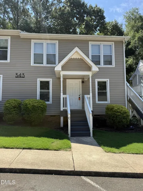 343 W Oak Avenue #C