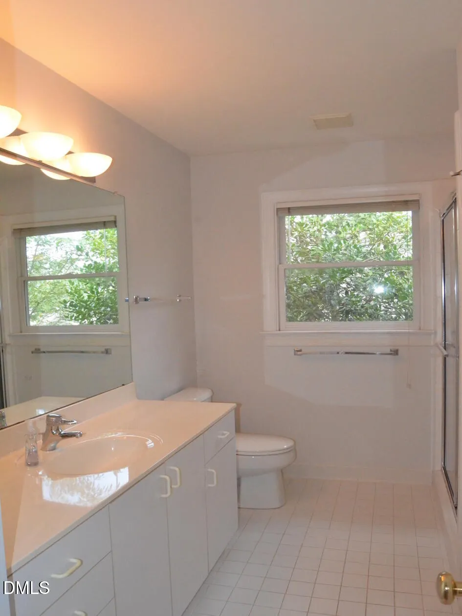 311 Columbia Place E Chapel Hill, NC 27516