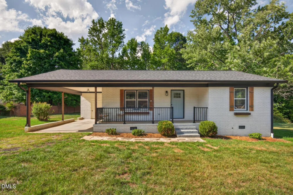 539 Riddle Avenue Hillsborough, NC 27278