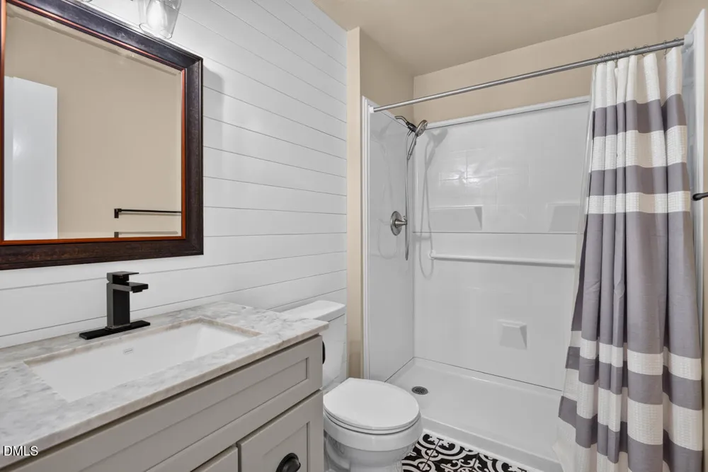 539 Riddle Avenue Hillsborough, NC 27278