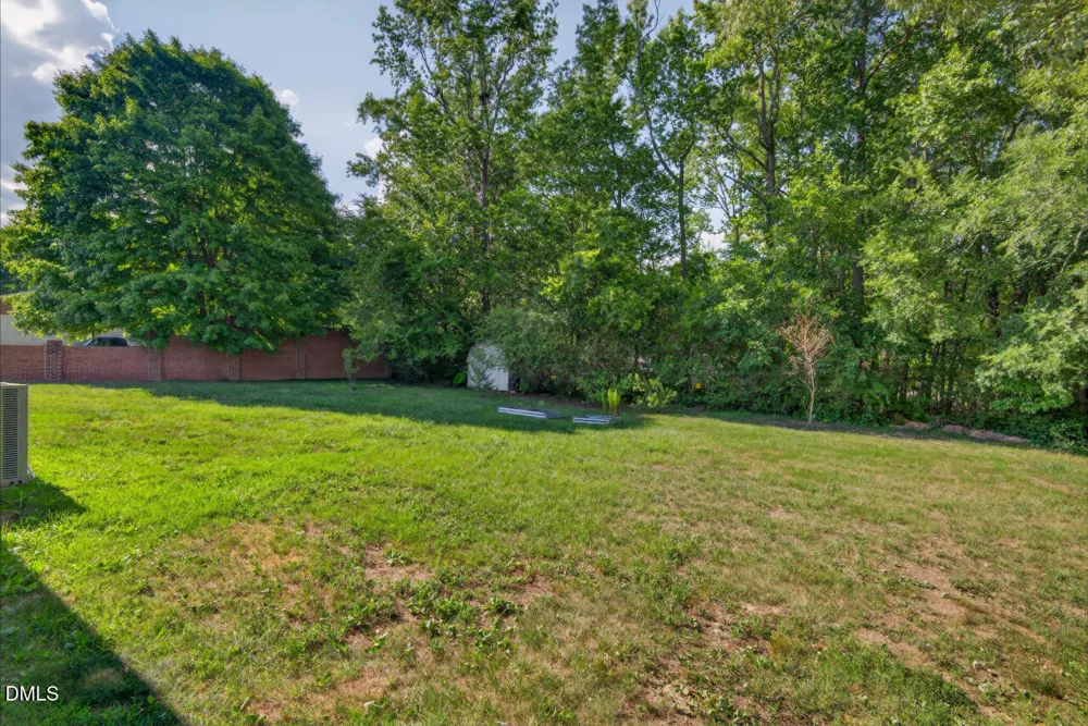 539 Riddle Avenue Hillsborough, NC 27278