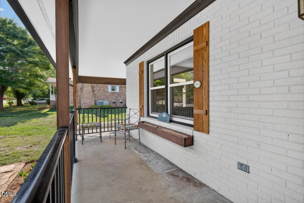 539 Riddle Avenue Hillsborough, NC 27278